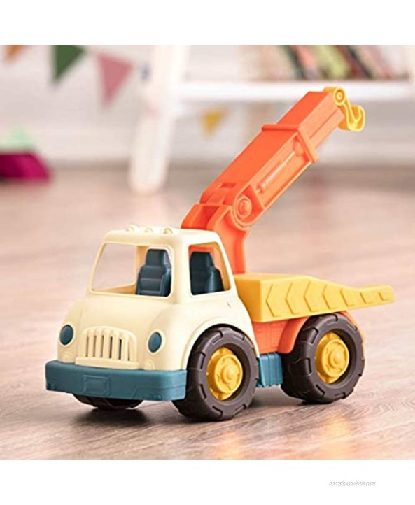 Wonder Wheels by Battat – Tow Truck – Toy Truck with Hook for Towing – Moveable Parts – Sturdy Toy Vehicle for Toddlers – Recyclable – 1 Year Old +